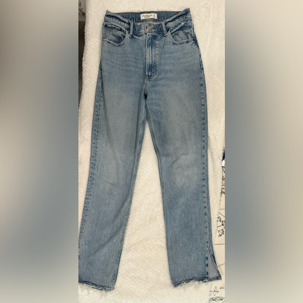 Ultra High Rise 90s Straight Jean - Light With Vent Hem (on bottom) - 26 Regular